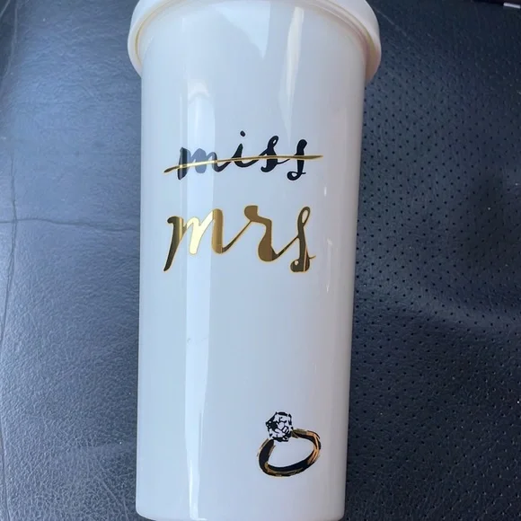 Kate Spade Miss to Mrs Bride cup - Picture 2 of 6